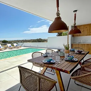 Ocean Marina, Panoramic And Heatable Pool By Dreamvillasalbufeira Villa