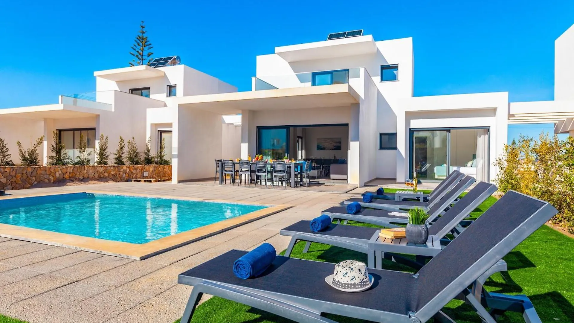 Charming Villa, Private Pool Albufeira
